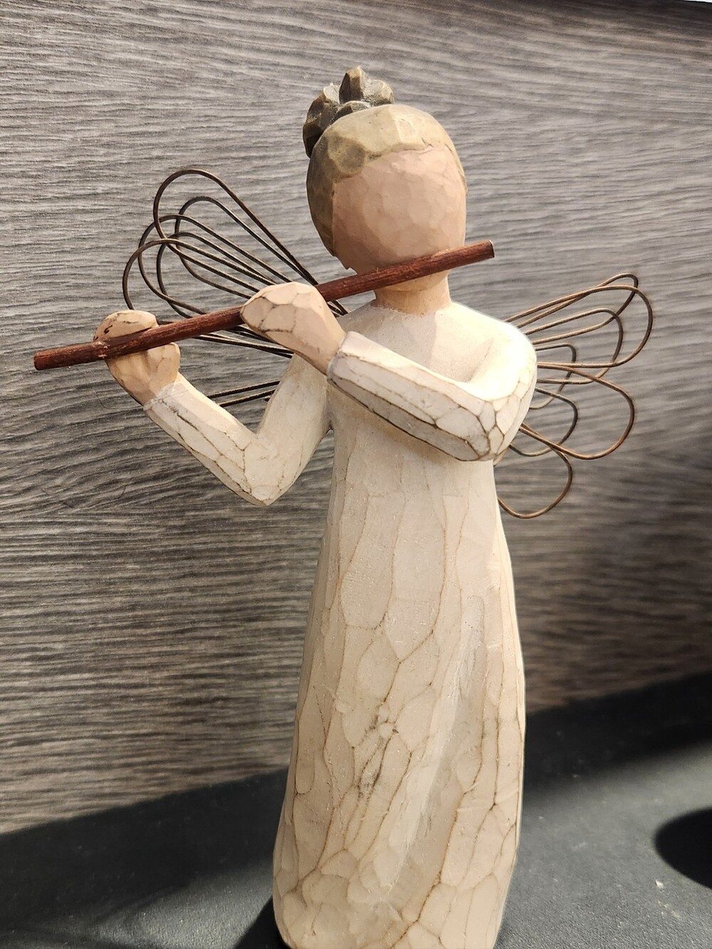 Willow Tree Angel of Harmony (with flute) 2002 Susan Lordi DEMDACO 5.5"